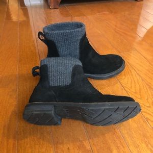 L.L. Bran Ankle Boots